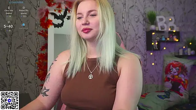 Moon Valkyrie online show from November 2025 07:13:01 AM