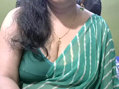 Mona love143 online show from November 2025 11:49:02 AM