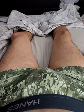 LuqenZo online show from February 2026 11:00:02 AM