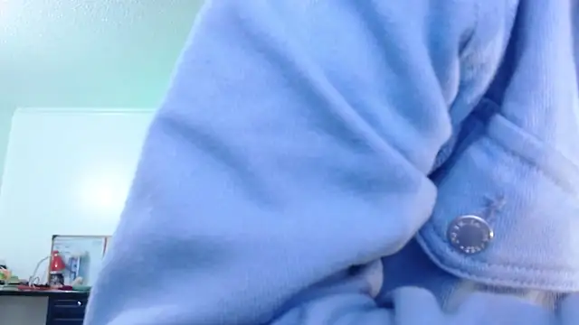 Snapshot of VALERY_MEER chatting on October 2025 12:11:01 AM VALERY MEER online show from October 2025 12:11:01 AM