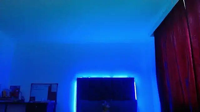 VALERY MEER online show from March 2026 11:43:02 AM