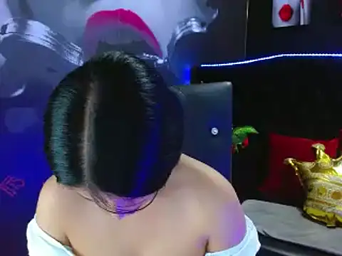 Snapshot of VALERY_MEER chatting on December 2024 11:50:02 AM VALERY MEER online show from December 2024 11:50:02 AM