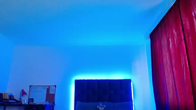 VALERY MEER online show from February 2026 12:27:02 PM