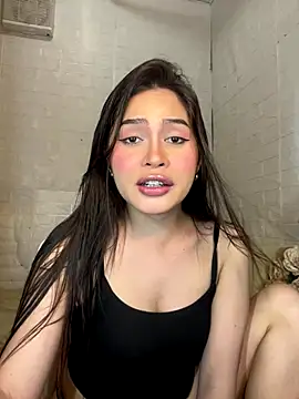 Ashely Lewis online show from January 2026 06:01:01 PM