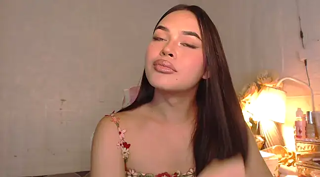 Ashely Lewis online show from January 2025 11:46:01 AM