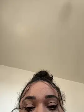 Snapshot of peaches006 chatting on January 2025 10:40:01 AM peaches006 online show from January 2025 10:40:01 AM