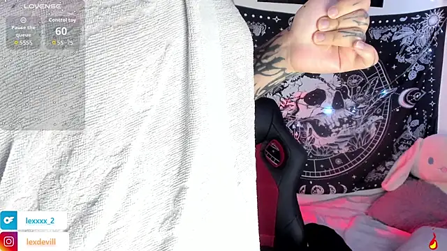 Lexxxxx  online show from March 2026 10:42:01 PM