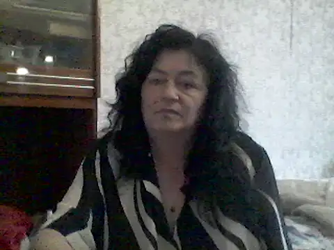 GypsiQueen2 online show from March 2025 01:29:01 PM