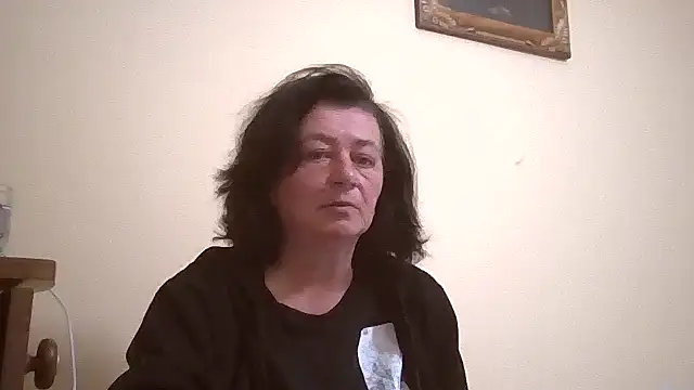 GypsiQueen2 online show from May 2026 09:09:01 PM