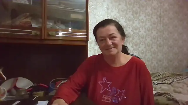 GypsiQueen2 online show from October 2025 06:38:02 PM