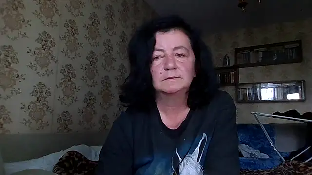 GypsiQueen2 online show from July 2026 06:25:01 AM