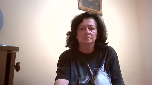 GypsiQueen2 online show from May 2026 06:27:01 PM