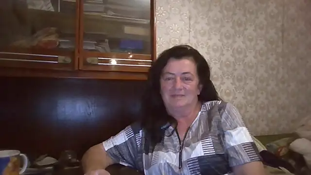 GypsiQueen2 online show from September 2025 06:51:01 PM