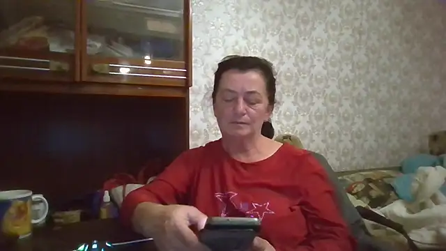 GypsiQueen2 online show from October 2025 06:09:02 PM
