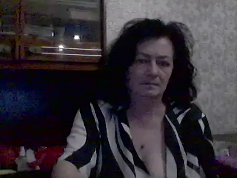 GypsiQueen2 online show from March 2025 08:42:01 PM