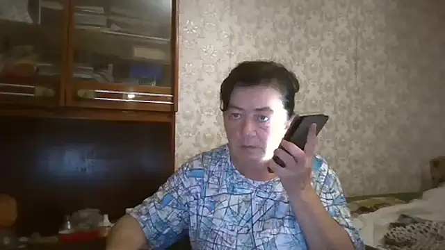 GypsiQueen2 online show from September 2025 06:56:01 PM