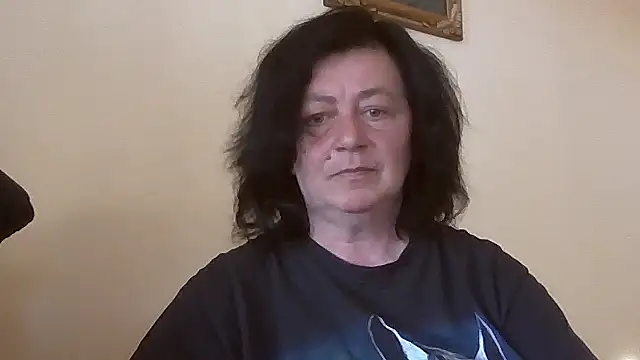 GypsiQueen2 online show from May 2026 03:15:02 PM
