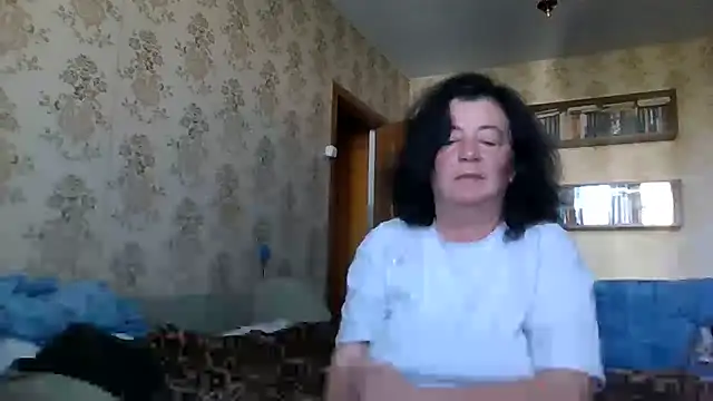 GypsiQueen2 online show from July 2026 06:53:01 AM