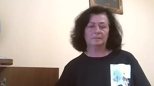 GypsiQueen2 online show from June 2026 06:13:01 PM