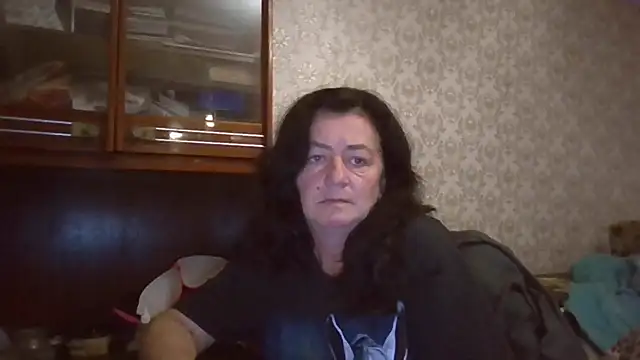GypsiQueen2 online show from October 2025 05:14:02 PM