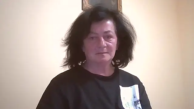 GypsiQueen2 online show from April 2026 05:50:01 PM