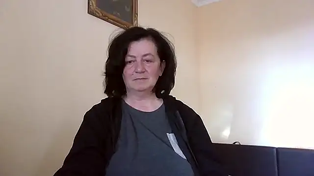 GypsiQueen2 online show from April 2026 03:13:01 PM