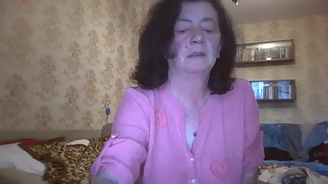 GypsiQueen2 online show from July 2026 06:27:02 PM