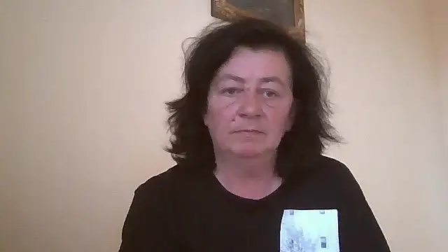 GypsiQueen2 online show from May 2026 03:28:01 PM
