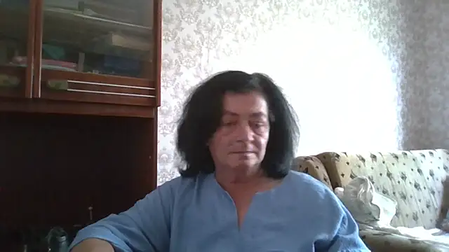 GypsiQueen2 online show from June 2026 12:22:01 PM