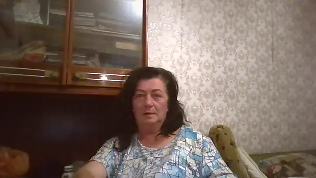 GypsiQueen2 online show from September 2025 08:48:02 PM