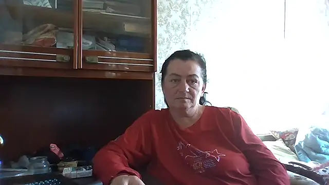 GypsiQueen2 online show from October 2025 12:04:01 PM