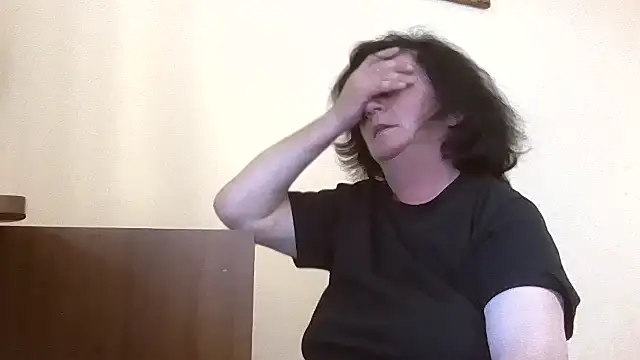 GypsiQueen2 online show from June 2026 05:24:02 PM