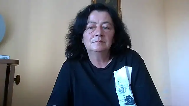 GypsiQueen2 online show from June 2026 04:49:02 PM