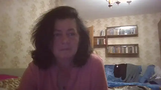GypsiQueen2 online show from July 2026 07:33:01 PM