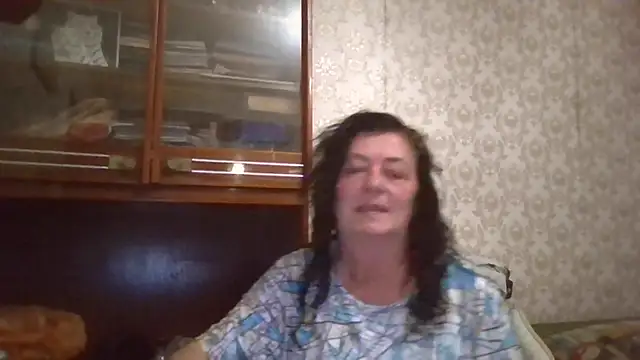 GypsiQueen2 online show from September 2025 05:41:02 PM