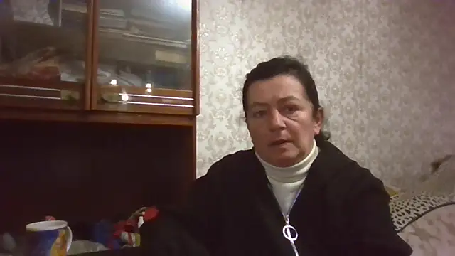 GypsiQueen2 online show from November 2025 03:15:02 PM