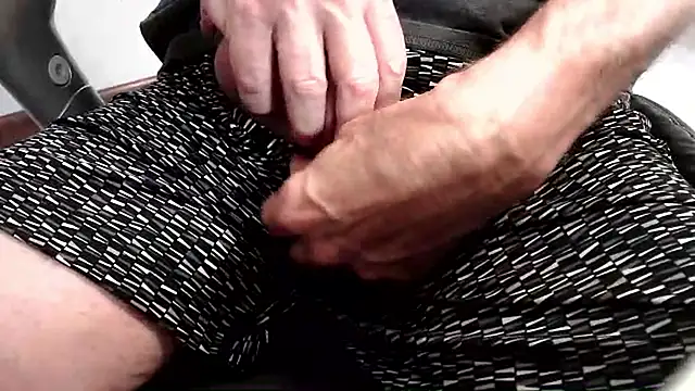 Cheaptriterry online show from September 2025 05:13:02 PM