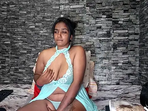 Xindias fantasyX online show from May 2026 06:14:01 PM