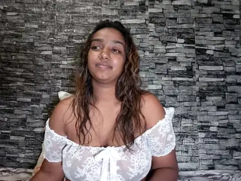 Xindias fantasyX online show from April 2026 06:25:02 PM