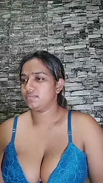 Xindias fantasyX online show from December 2025 06:53:01 PM