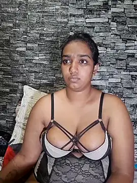 Xindias fantasyX online show from October 2025 07:33:01 PM