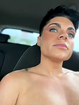 LukeLouHarvey online show from November 2025 03:51:02 AM