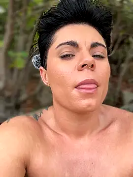 LukeLouHarvey online show from September 2025 04:24:01 AM