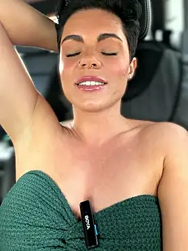 LukeLouHarvey online show from January 2026 05:25:01 AM