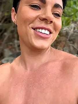 LukeLouHarvey online show from September 2025 04:19:02 AM