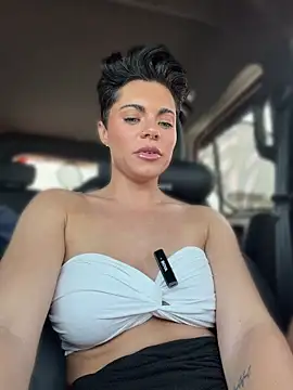 LukeLouHarvey online show from April 2026 04:37:02 AM