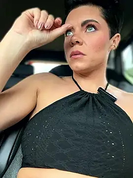 LukeLouHarvey online show from January 2026 04:16:02 AM