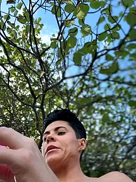 LukeLouHarvey online show from December 2025 02:16:01 AM