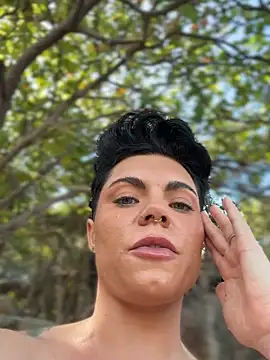 LukeLouHarvey online show from December 2025 02:34:02 AM