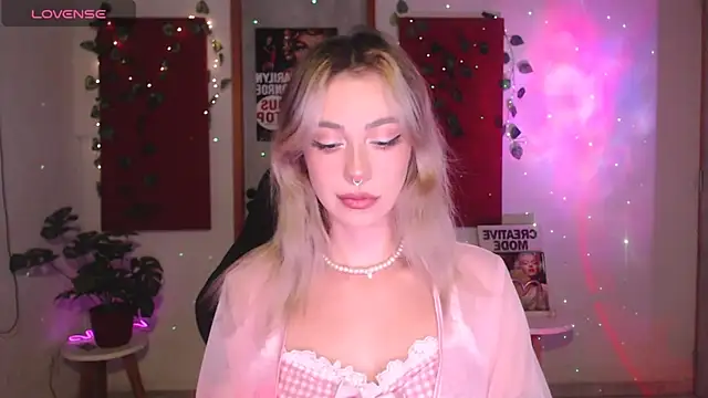 sakura beauty online show from April 2026 02:07:01 AM